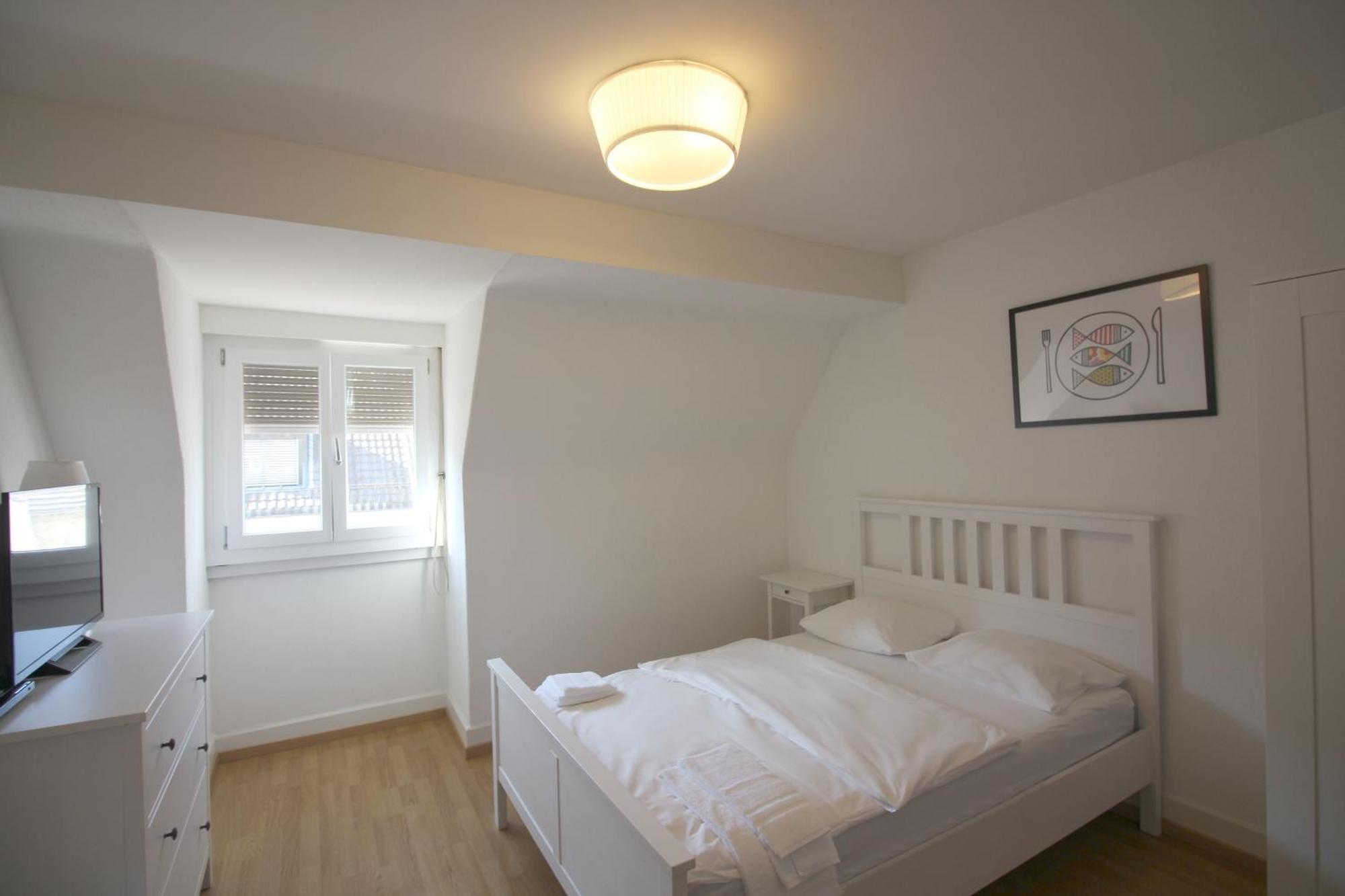 Rent A Home Eptingerstrasse - Self Check-In Basileia Quarto foto